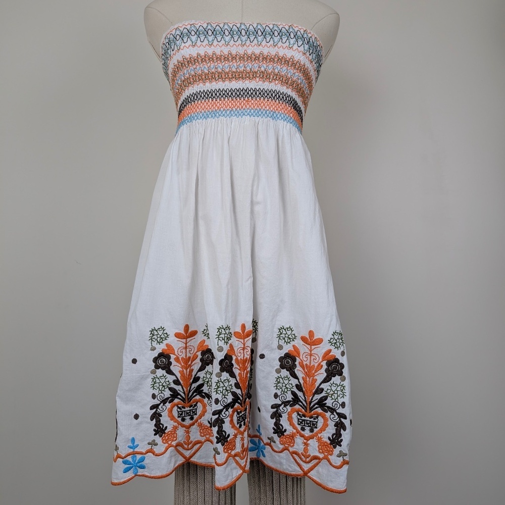 Strapless Embroidered Mini Dress Le Chateau Strapless Tube Top - Picture 7 of 13